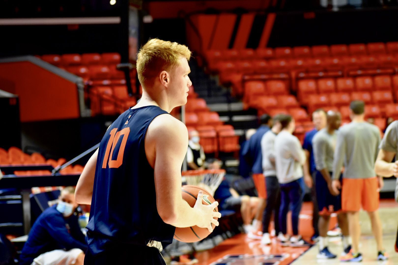 Photos: Illinois hosts open practice
